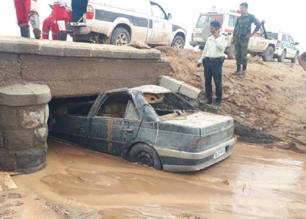تصاویری عجیب از سیل نابودگر در رفسنجان + تصویر 2