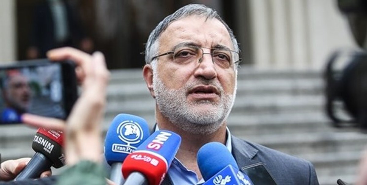 خبرنگار خطاب به شهردار تهران: 80 درصد پله‌های برقی‌های مترو خراب است | زاکانی: اشتباه می‌کنید