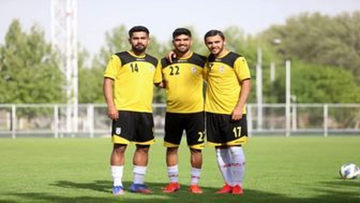 11 بازیکن جوان به اردوی تیم ملی دعوت شدند | کارلوس کی روش 11 بازیکن رده امید و جوانان را به اردوی تیم ملی دعوت کرد + جزییات