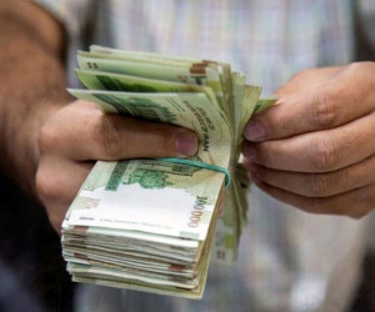 خبر خوش برای بازنشستگان کشوری | سورپرایز رئیسی برای بازنشستگان در آخر ماه